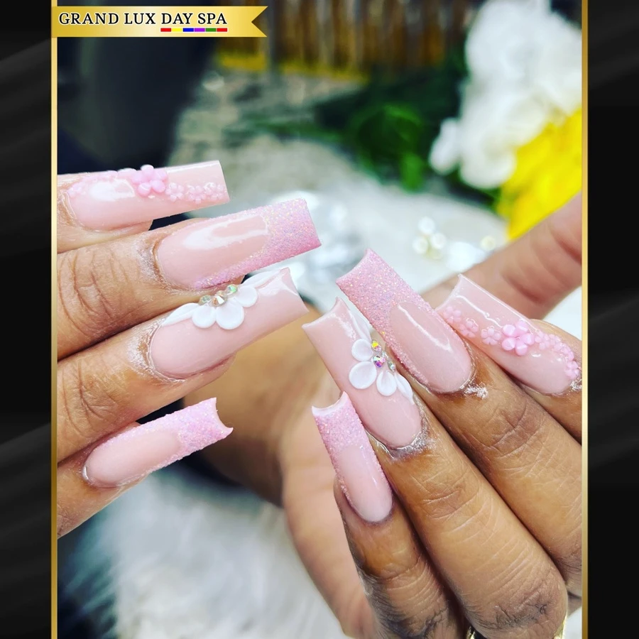 Grand Lux Day Spa